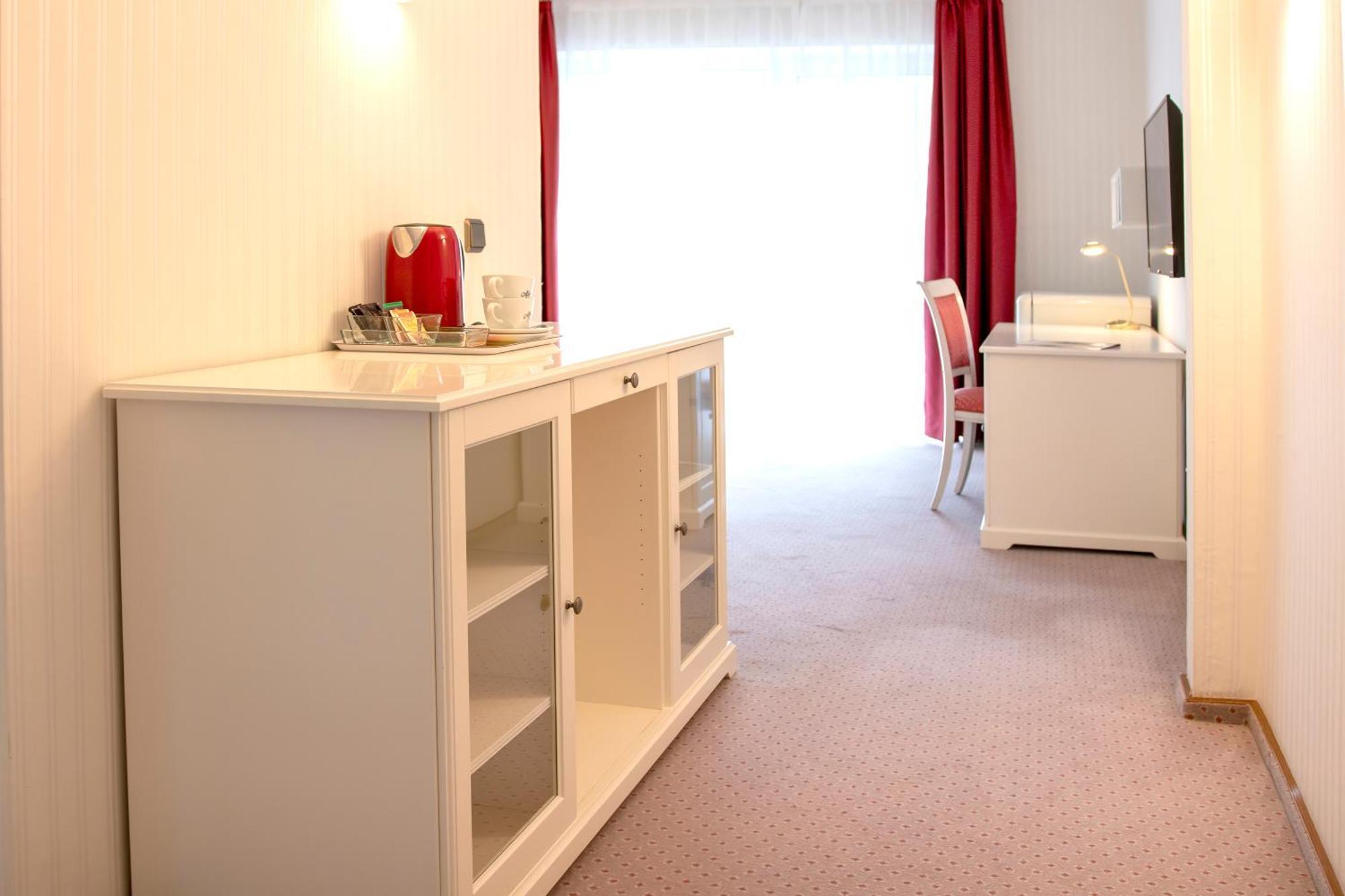 Golf- Und Wellnesshotel Amtsheide Bad Bevensen Zewnętrze zdjęcie